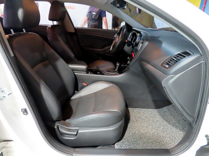 bdae7616cfd3e0cd097592bc99786c79_1747889