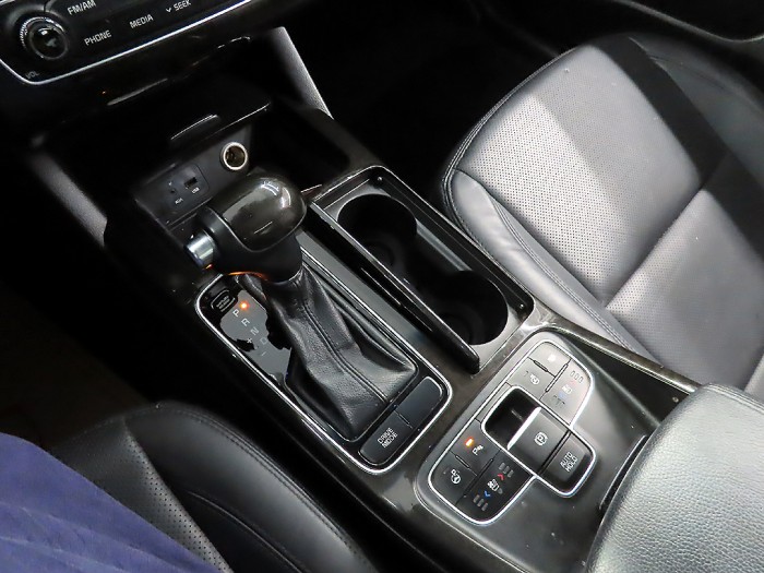 72d7f19ca4574ee7b90b7cd00fed7580_1749115