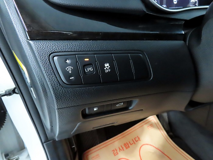 72d7f19ca4574ee7b90b7cd00fed7580_1749115