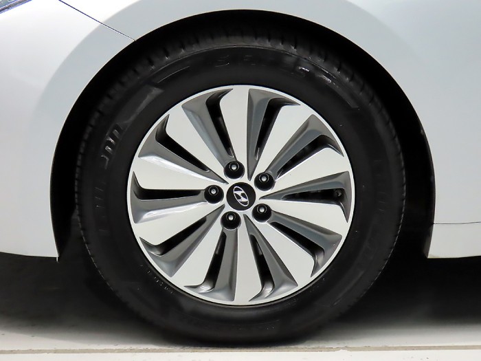 d5ed25156fc9e3e2b4b60ac8c17af2b3_1758248